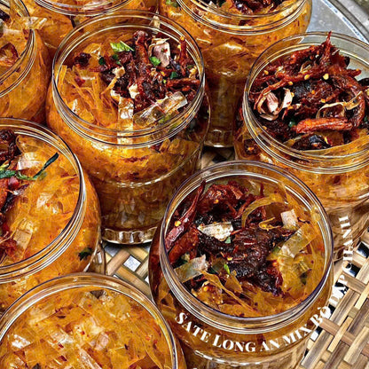 Bánh tráng sate bò xé lá chanh