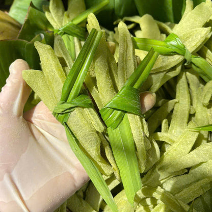 Mứt dừa lá dứa xanh , 500 gram