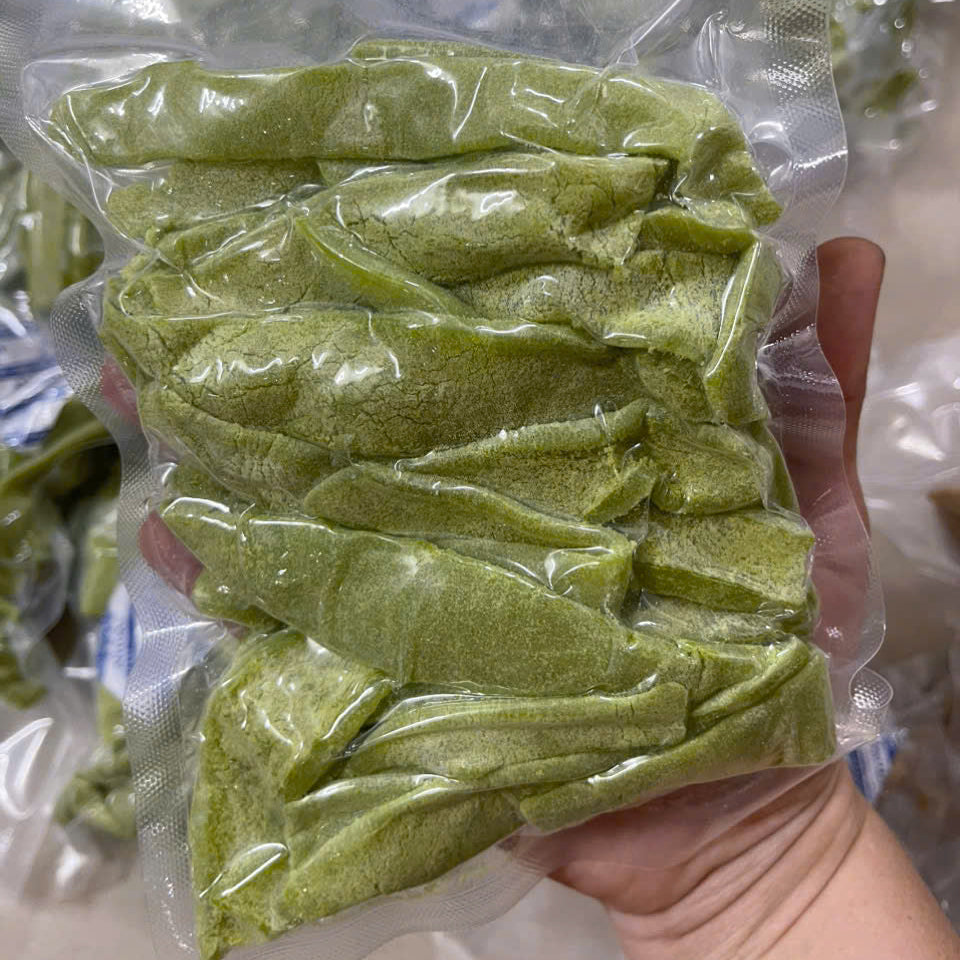 Mứt dừa lá dứa xanh , 500 gram