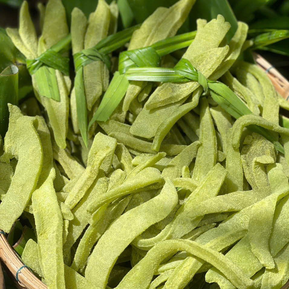 Mứt dừa lá dứa xanh , 500 gram